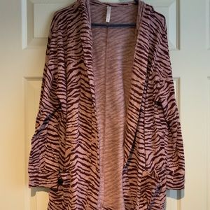 Lularoe Cozy Mackenzie